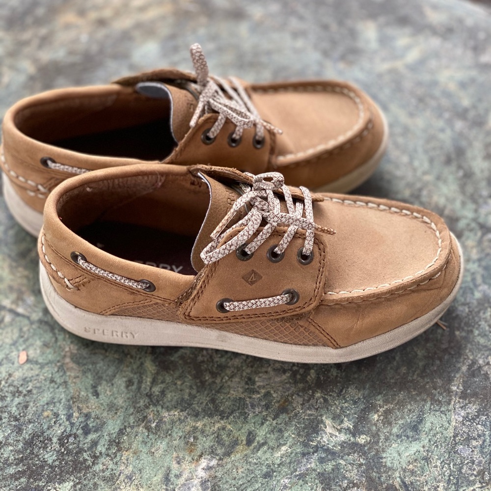 Sperry kids boat shoes size 12 (toddler)